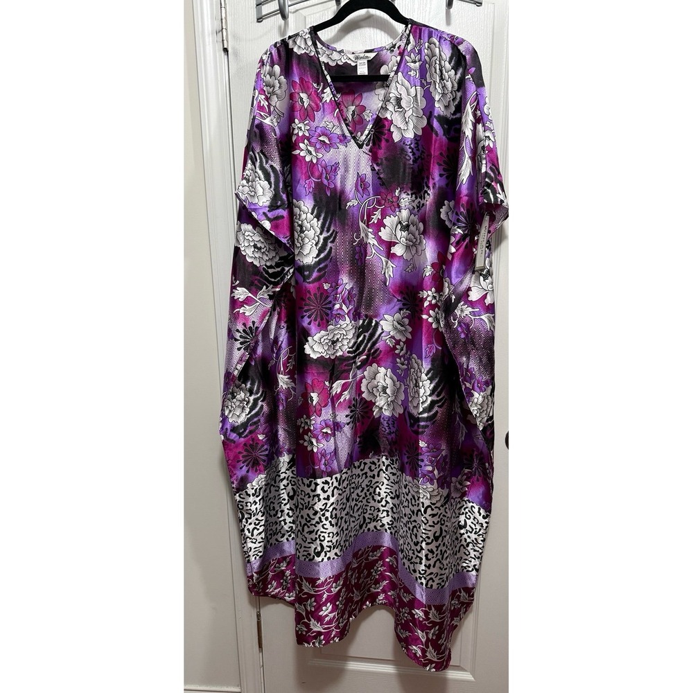 Winlar Heather Long Kaftan OSFM NWT Purple Floral Animal Print Caftan Maxi Dress